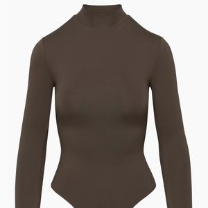 Aritzia deep mocha brown turtleneck bodysuit